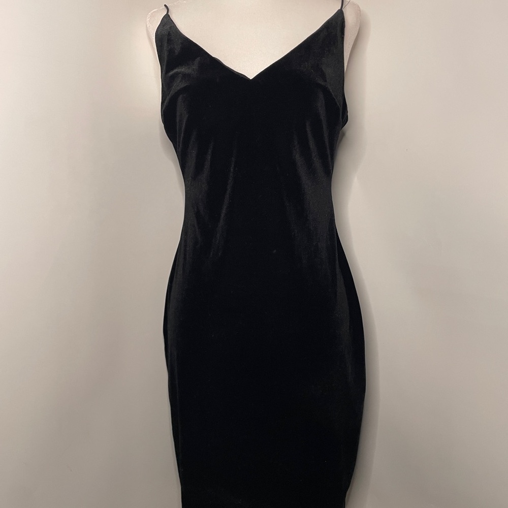 Elegant Black Velvet Dress